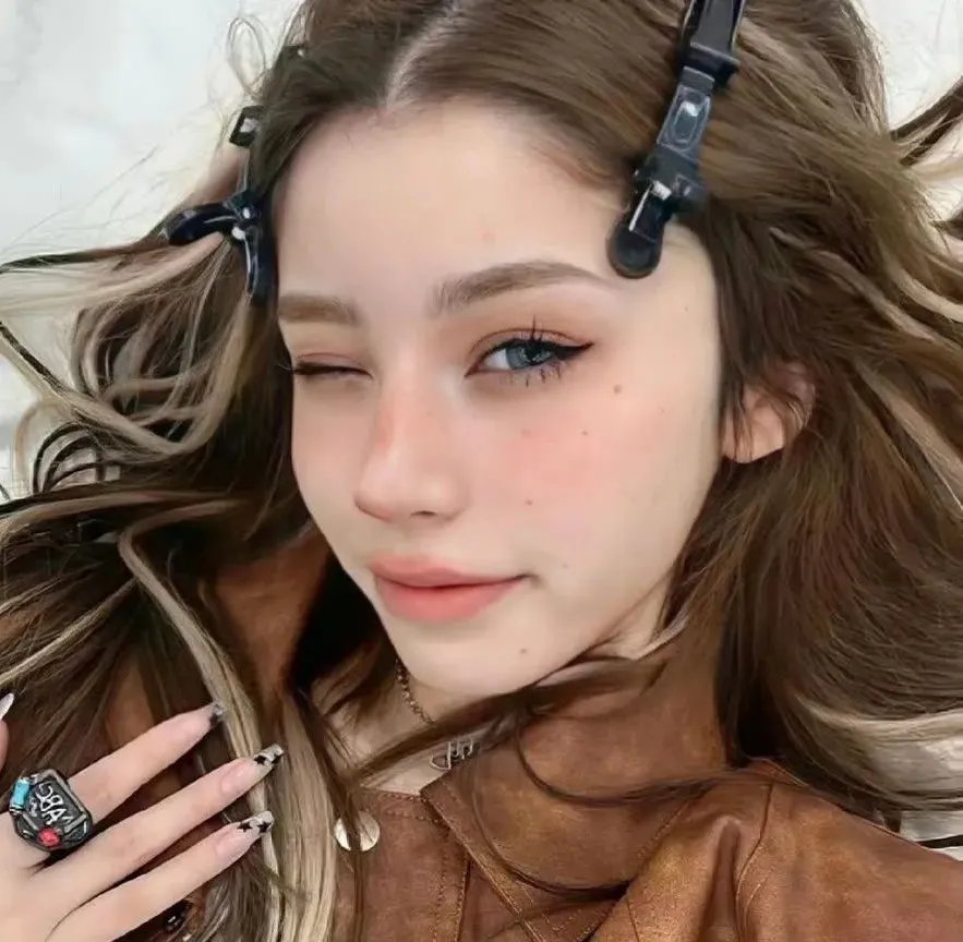 韩嫣翠粤语