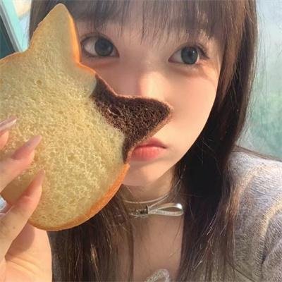 薇拉与伊娃